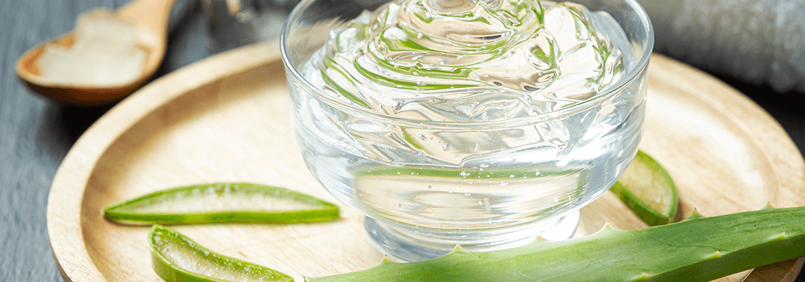 8 Best Ways To Use Aloe Vera for Hair And Skin
